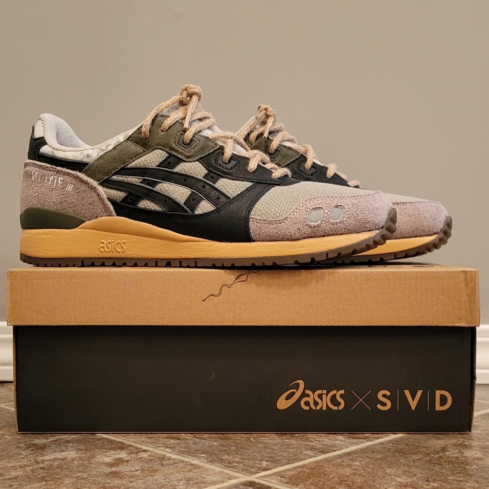 DS Asics x SVD Gel Lyte III OG sz 10